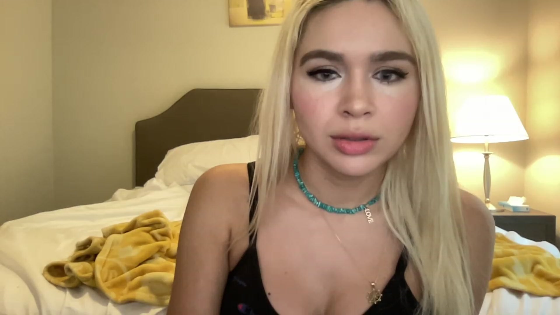 Gallery image thumbnail from sincerelypeny's myfreecams stream on, 01/21/2024, 22:30 image 2 of 20