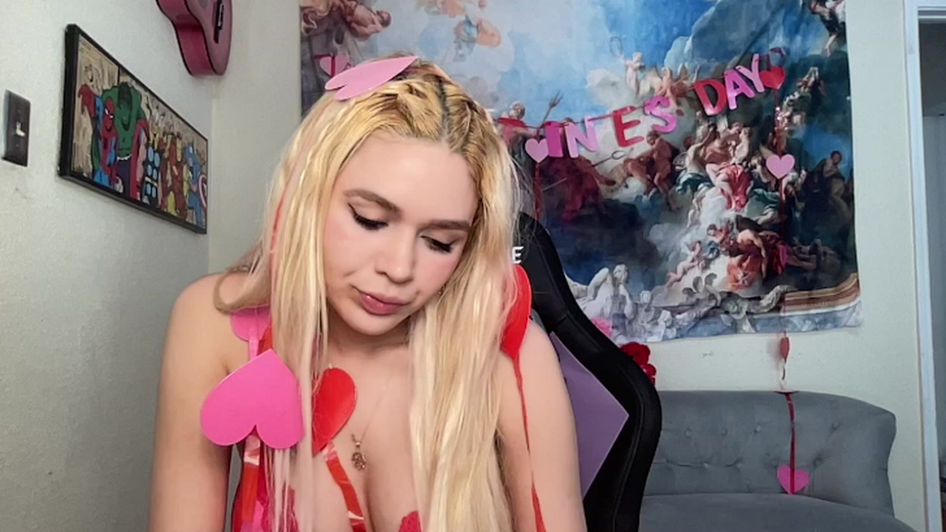 Gallery image thumbnail from sincerelypeny's myfreecams stream on, 02/14/2024, 19:53 image 6 of 20