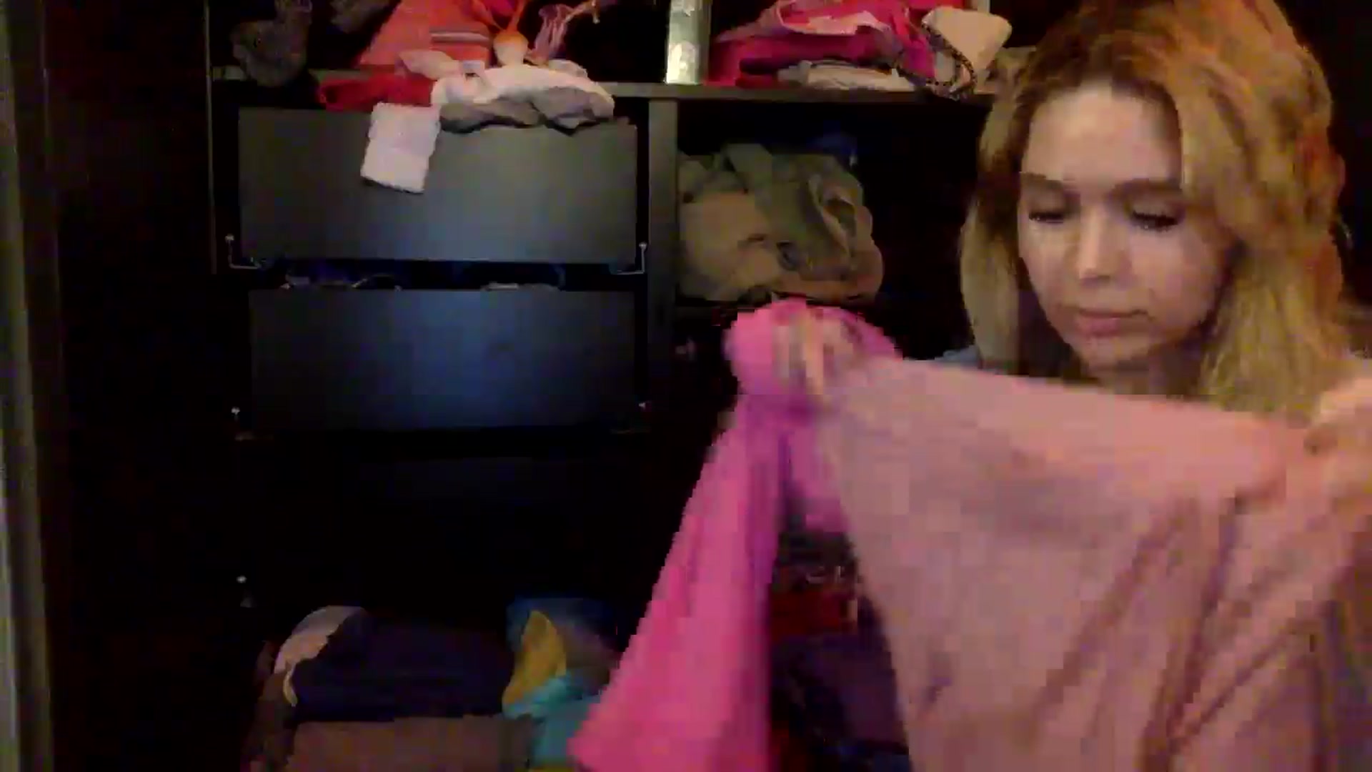 Gallery image thumbnail from sincerelypeny's myfreecams stream on, 01/22/2025, 07:46 image 4 of 20