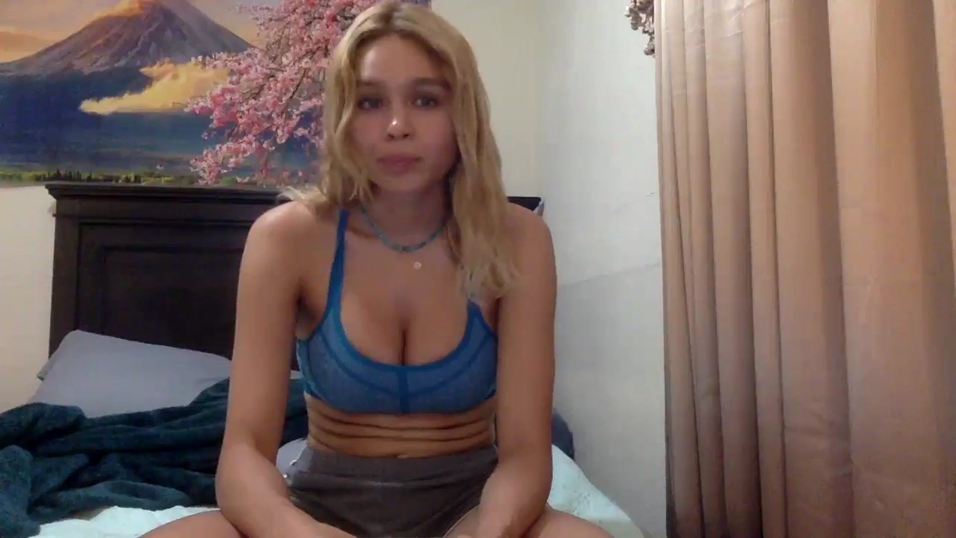 Gallery image thumbnail from sincerelypeny's myfreecams stream on, 07/01/2025, 02:27 image 7 of 20