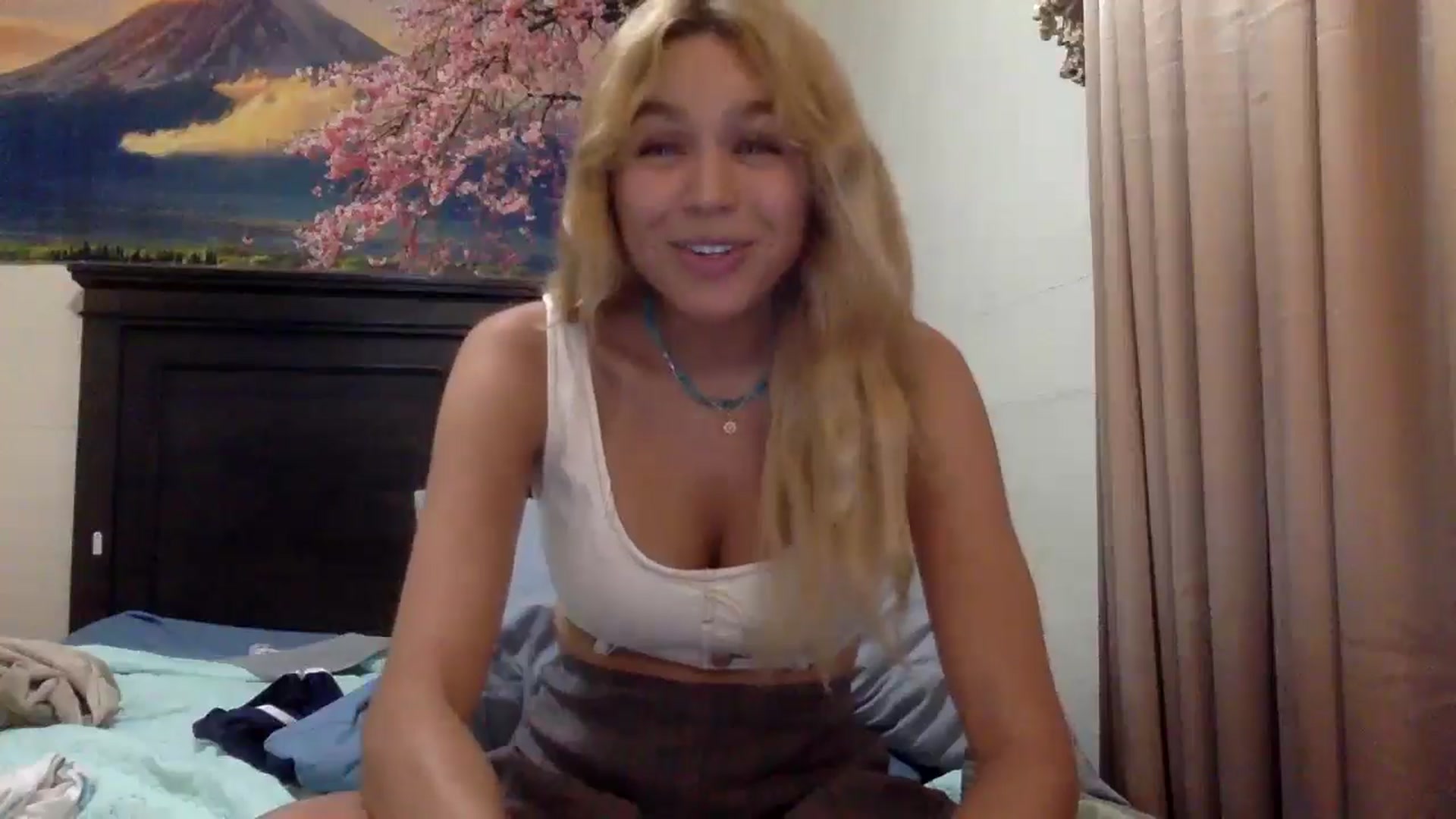 Gallery image thumbnail from sincerelypeny's myfreecams stream on, 07/07/2025, 03:56 image 18 of 20