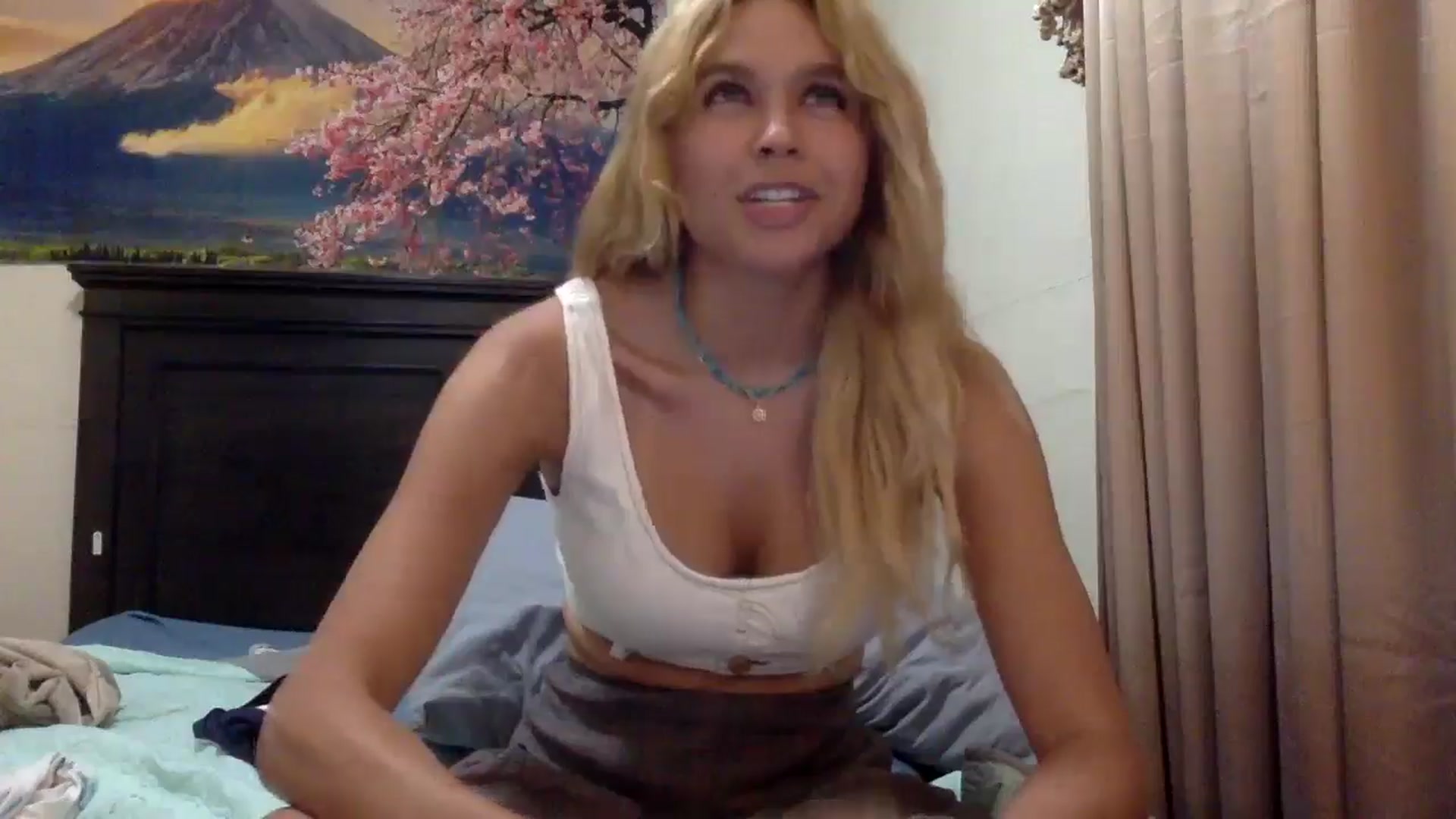 Gallery image thumbnail from sincerelypeny's myfreecams stream on, 07/07/2025, 03:56 image 15 of 20