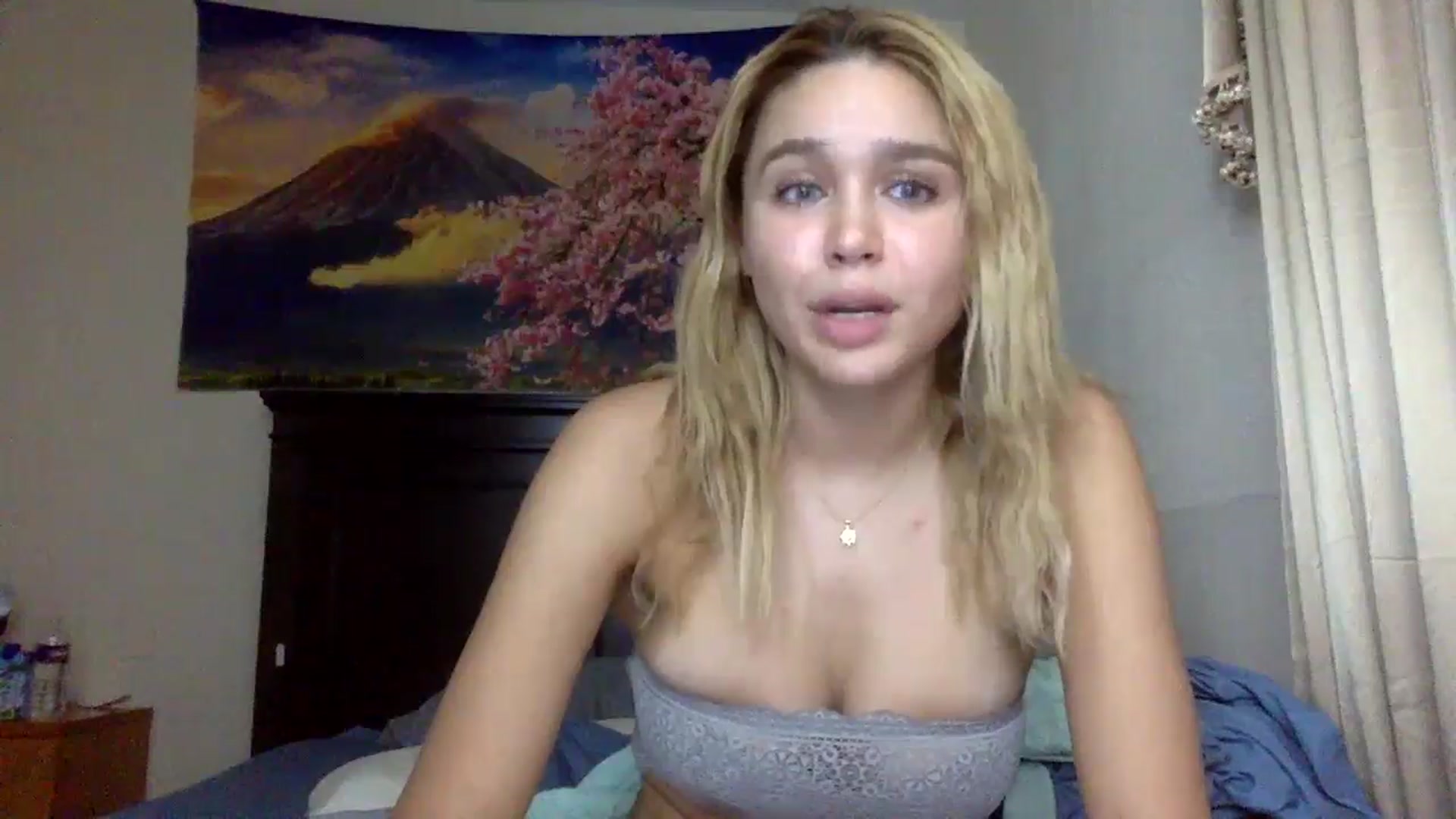 Gallery image thumbnail from sincerelypeny's myfreecams stream on, 08/08/2025, 02:39 image 11 of 20