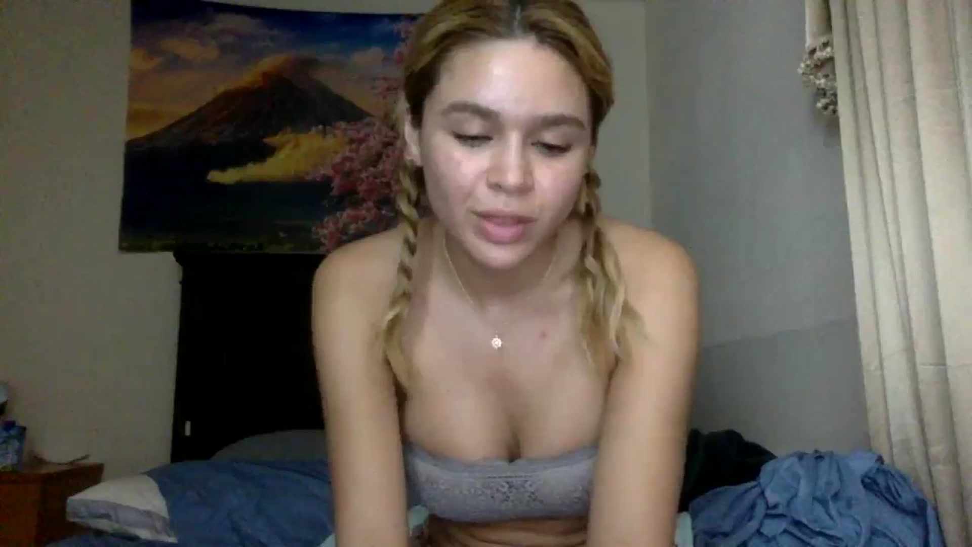 Gallery image thumbnail from sincerelypeny's myfreecams stream on, 08/08/2025, 03:50 image 13 of 20