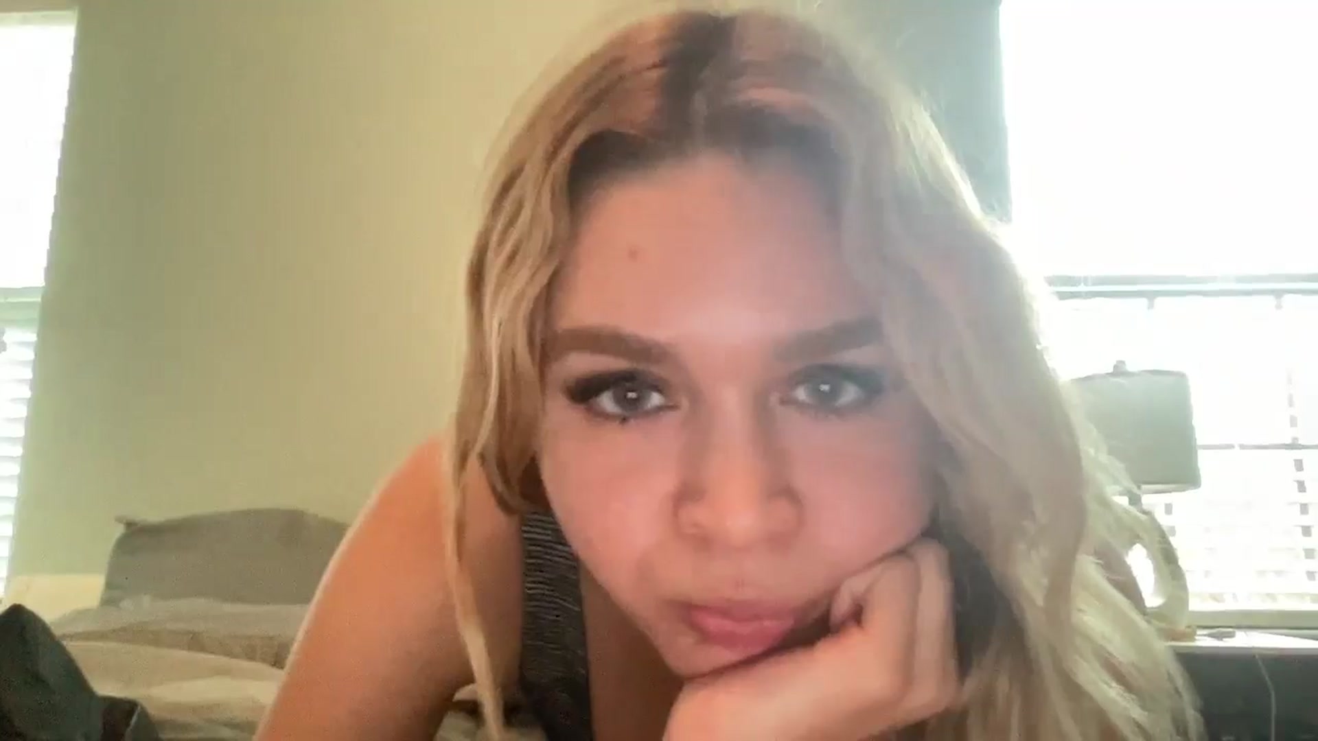 Gallery image thumbnail from sincerelypeny's myfreecams stream on, 11/20/2025, 19:26 image 11 of 20