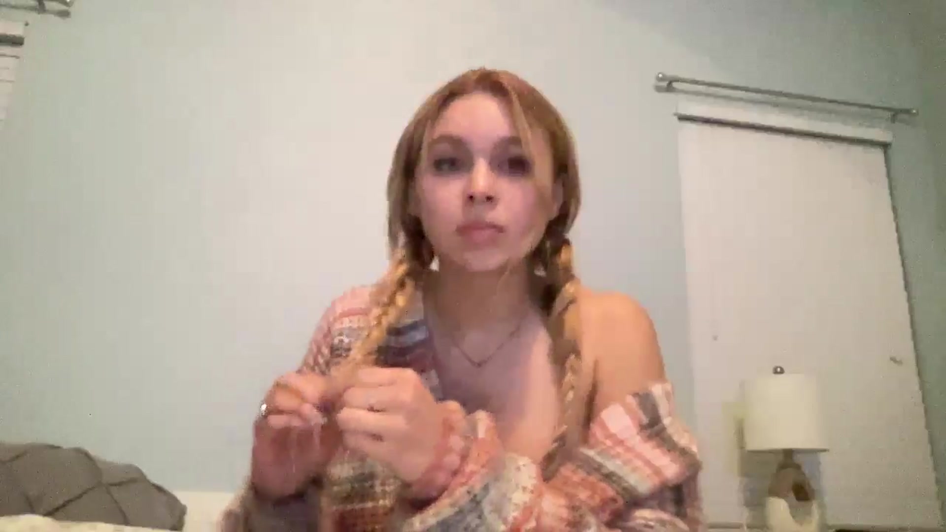 Gallery image thumbnail from sincerelypeny's myfreecams stream on, 11/28/2025, 02:15 image 14 of 20