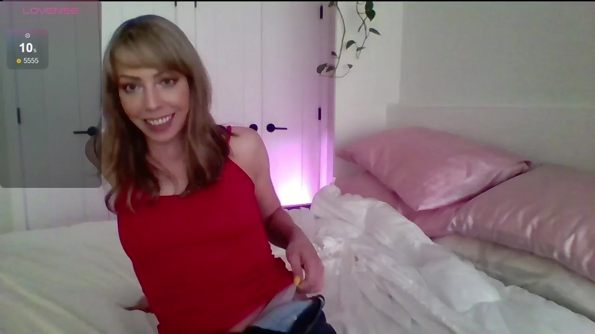 Gallery image thumbnail from sinnen's myfreecams stream on, 05/25/2024, 24:50 image 20 of 20