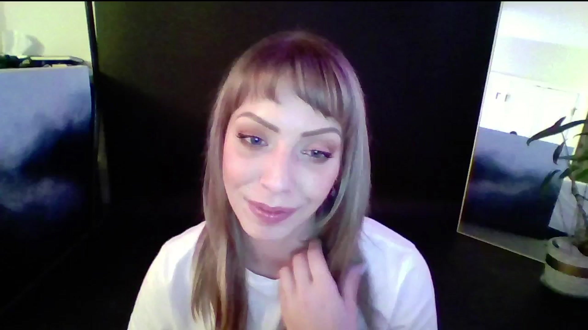 Gallery image thumbnail from sinnen's myfreecams stream on, 09/28/2024, 02:11 image 14 of 20