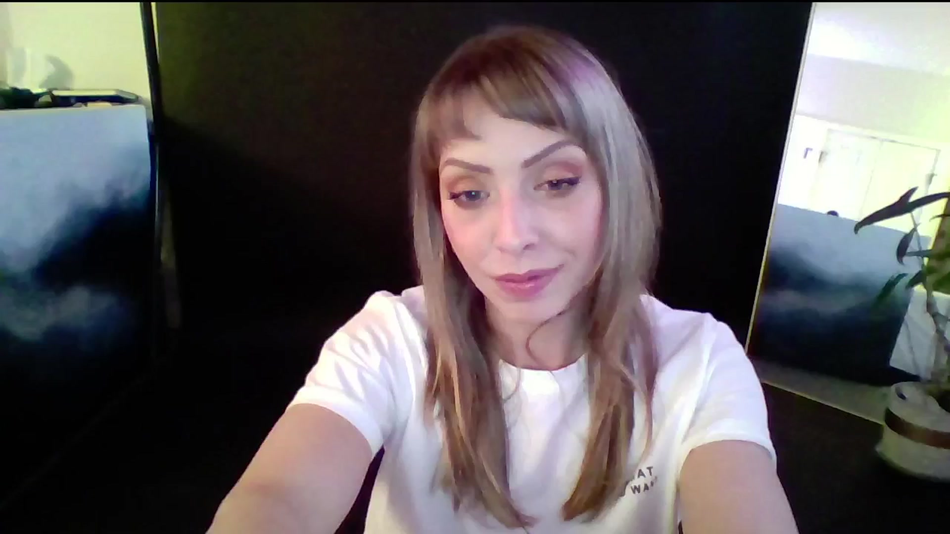 Gallery image thumbnail from sinnen's myfreecams stream on, 09/28/2024, 02:11 image 11 of 20