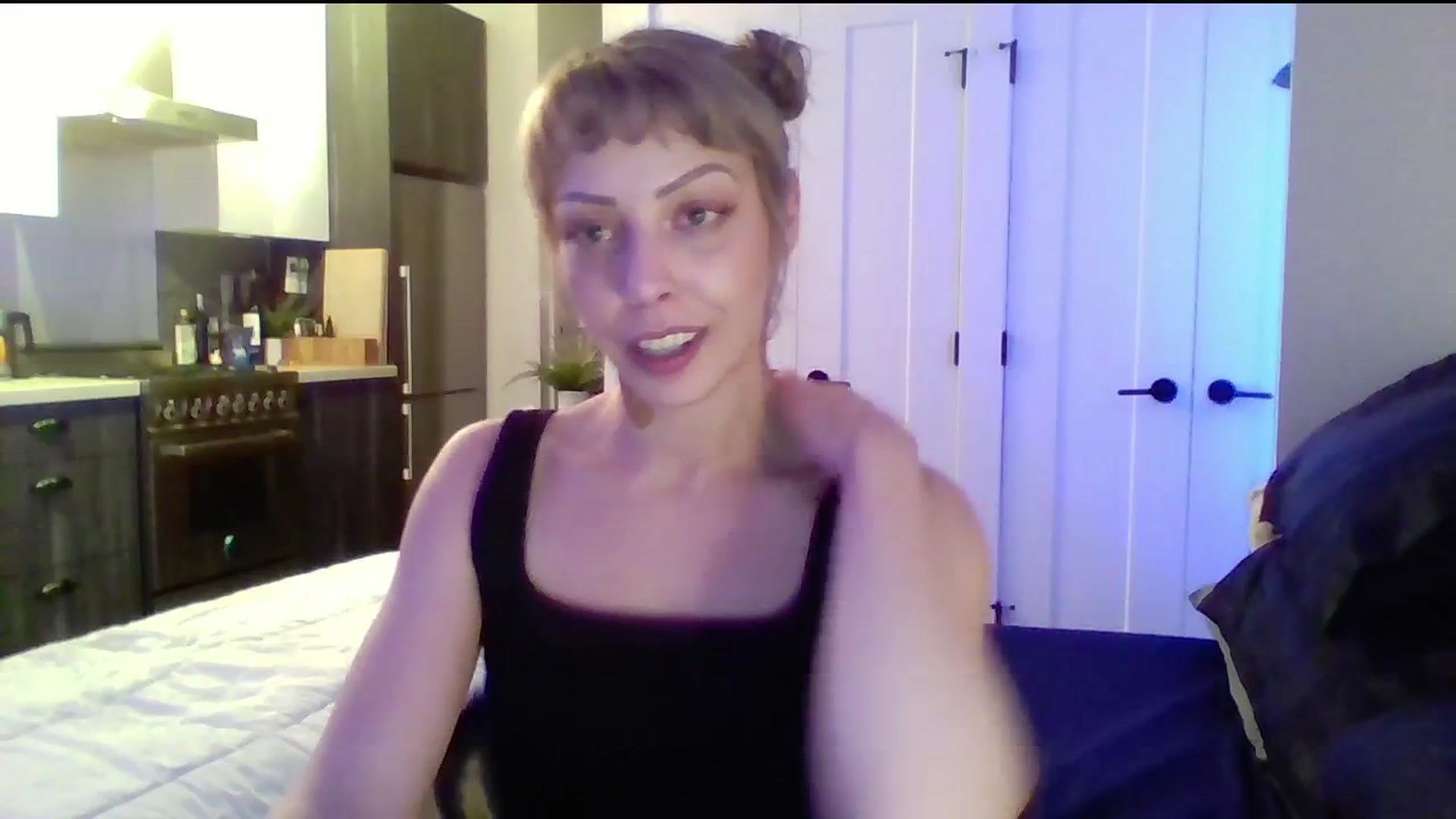 Gallery image thumbnail from sinnen's myfreecams stream on, 01/14/2025, 24:56 image 11 of 20