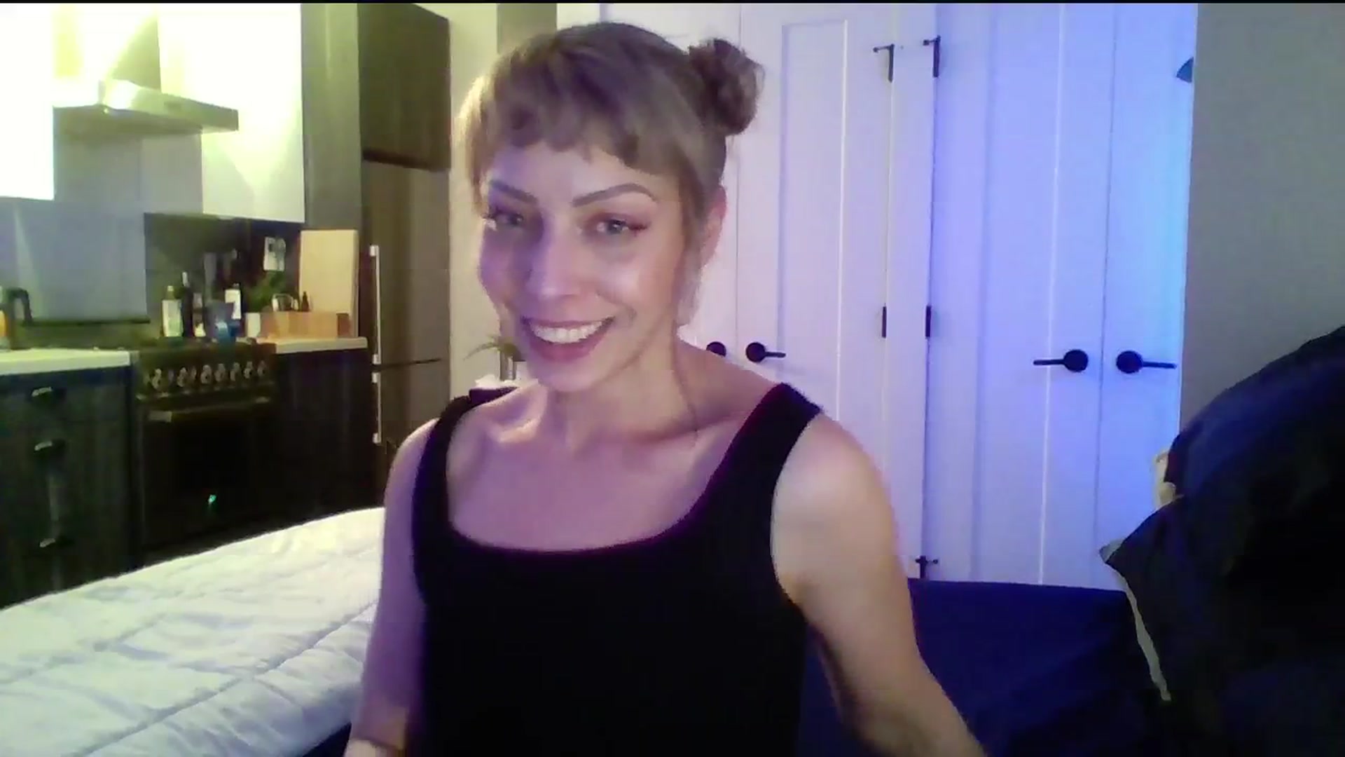 Gallery image thumbnail from sinnen's myfreecams stream on, 01/14/2025, 24:56 image 19 of 20