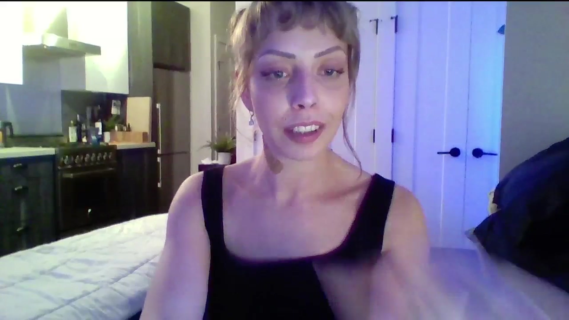 Gallery image thumbnail from sinnen's myfreecams stream on, 01/14/2025, 24:56 image 20 of 20