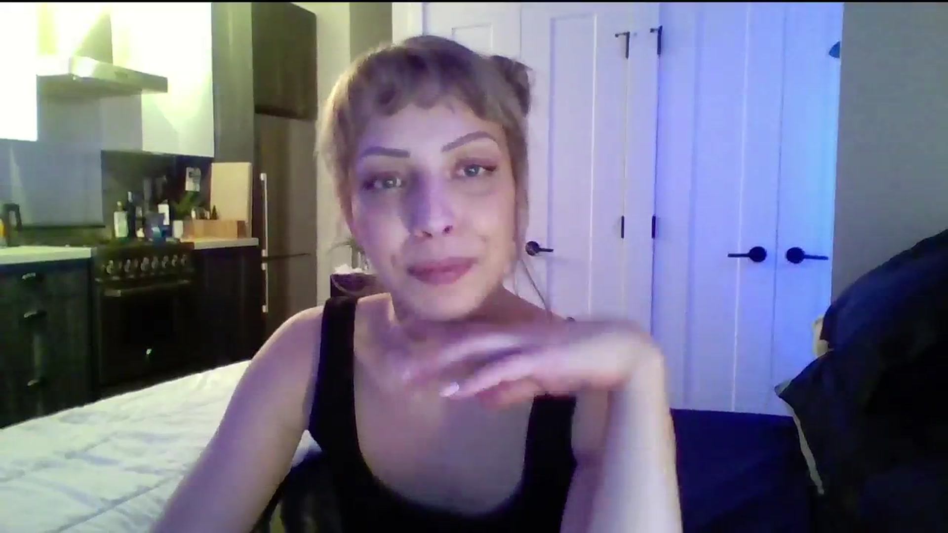 Gallery image thumbnail from sinnen's myfreecams stream on, 01/14/2025, 24:56 image 7 of 20