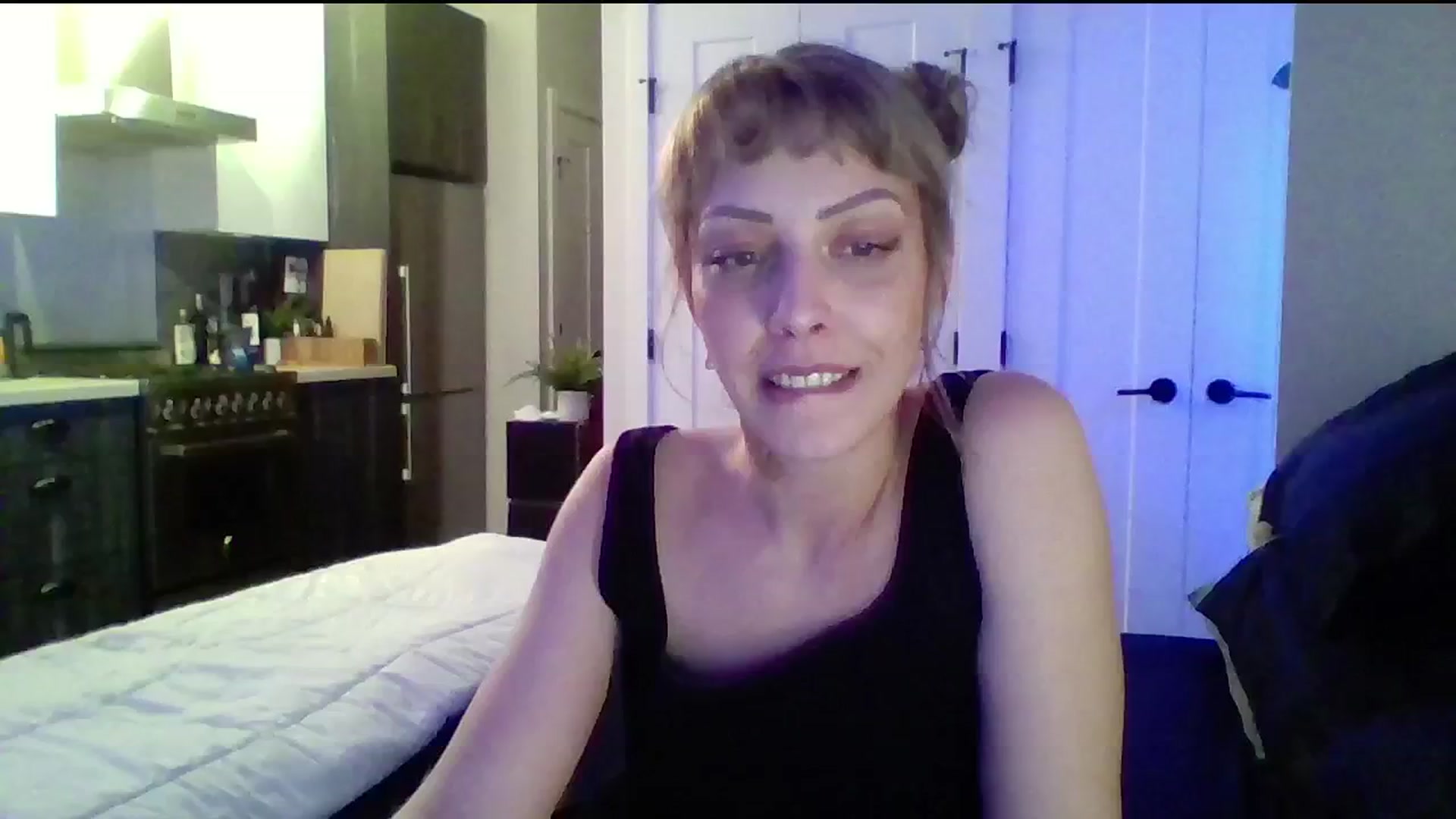 Gallery image thumbnail from sinnen's myfreecams stream on, 01/14/2025, 24:56 image 1 of 20