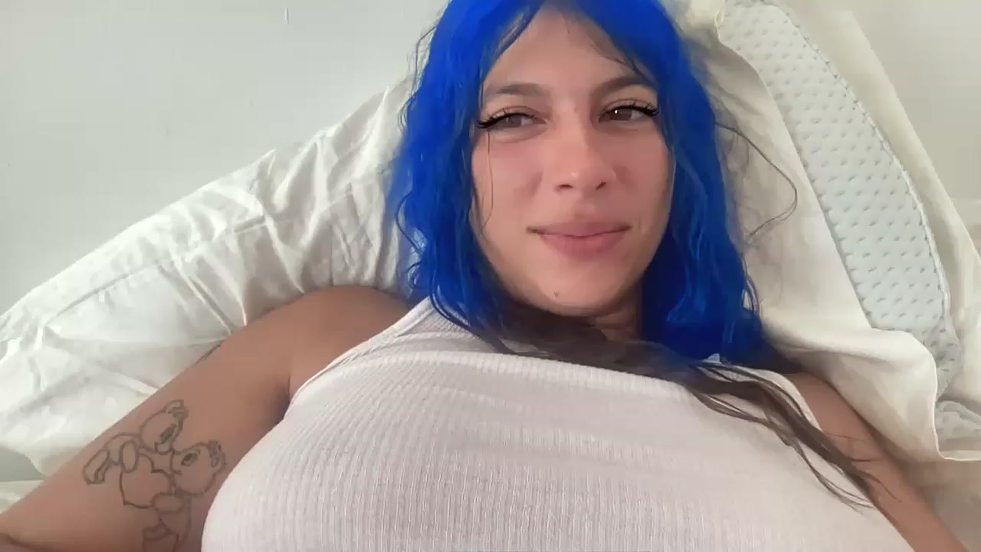 Gallery image thumbnail from sircamalot69's myfreecams stream on, 04/09/2023, 16:55 image 9 of 20