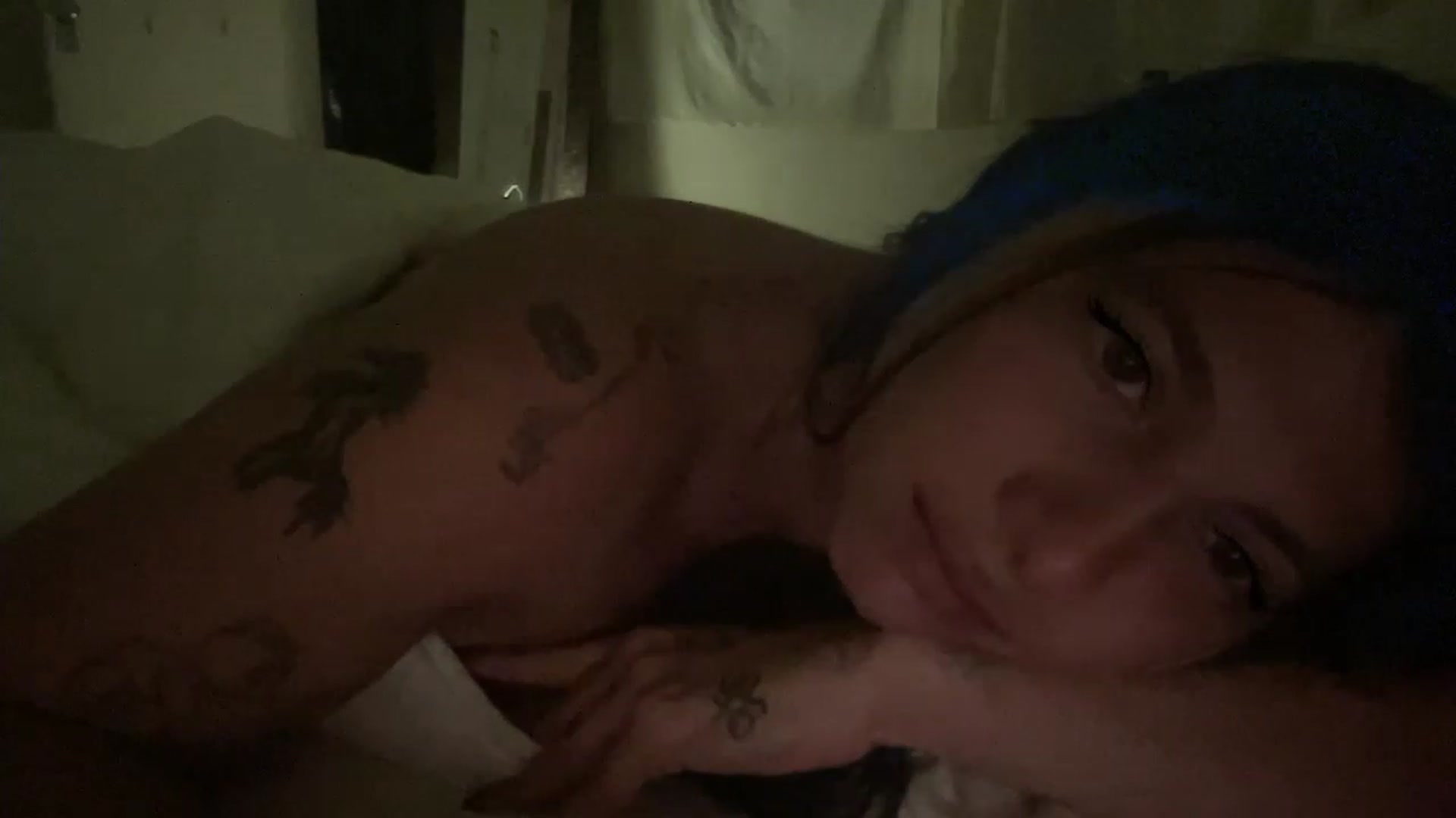 Gallery image thumbnail from sircamalot69's myfreecams stream on, 05/14/2023, 10:13 image 18 of 20