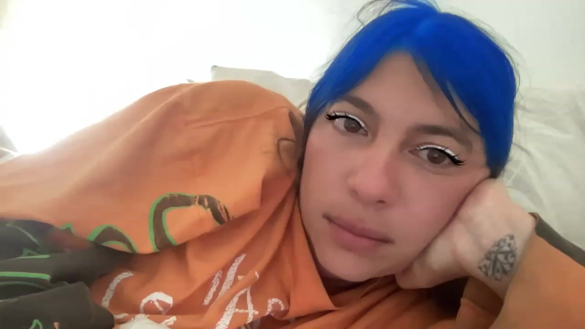Gallery image thumbnail from sircamalot69's myfreecams stream on, 05/22/2023, 15:35 image 3 of 20