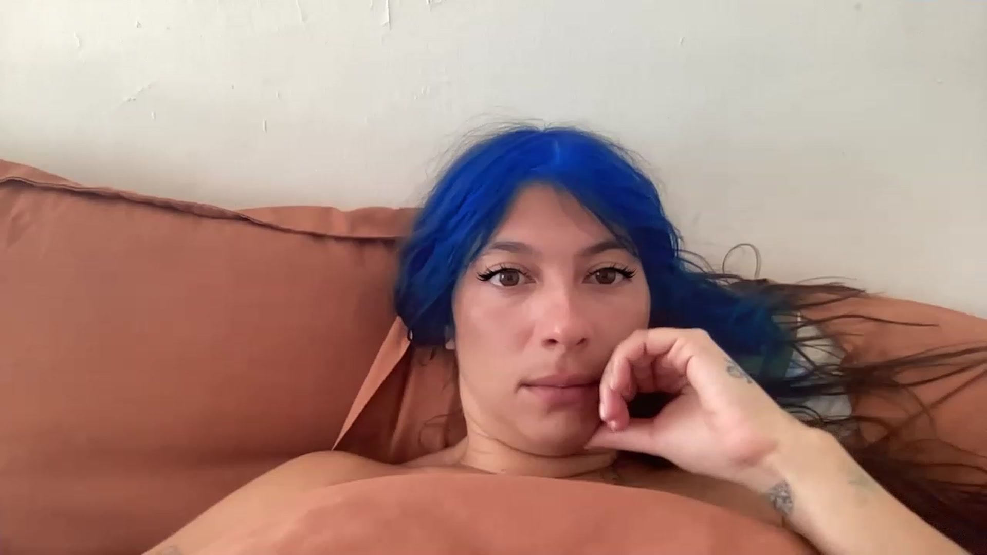 Gallery image thumbnail from sircamalot69's myfreecams stream on, 05/27/2023, 17:36 image 9 of 20