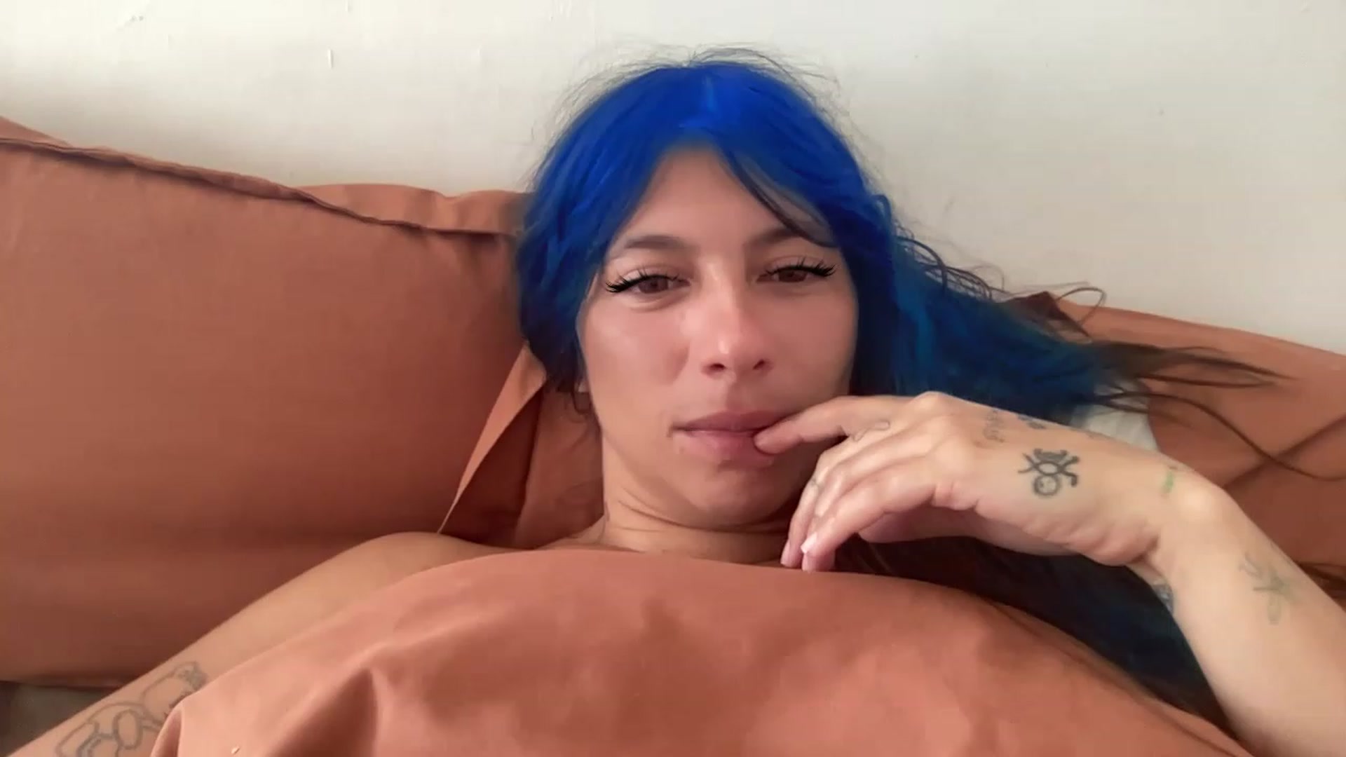 Gallery image thumbnail from sircamalot69's myfreecams stream on, 05/27/2023, 17:36 image 17 of 20