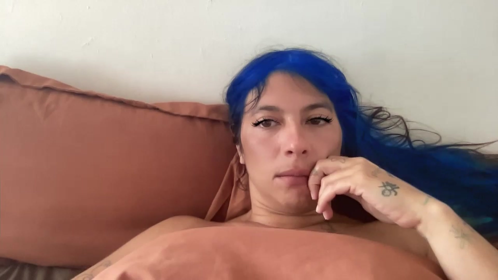 Gallery image thumbnail from sircamalot69's myfreecams stream on, 05/27/2023, 17:36 image 4 of 20
