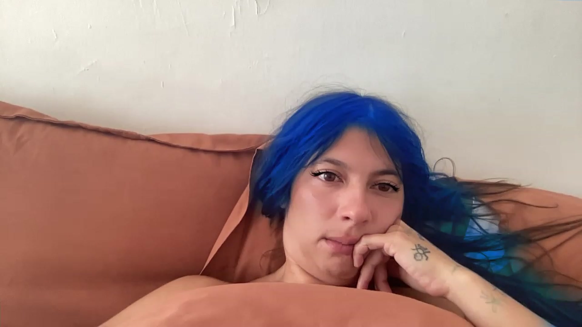 Gallery image thumbnail from sircamalot69's myfreecams stream on, 05/27/2023, 17:36 image 14 of 20