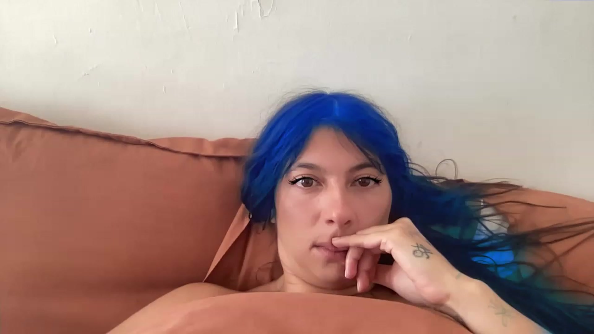 Gallery image thumbnail from sircamalot69's myfreecams stream on, 05/27/2023, 17:36 image 13 of 20