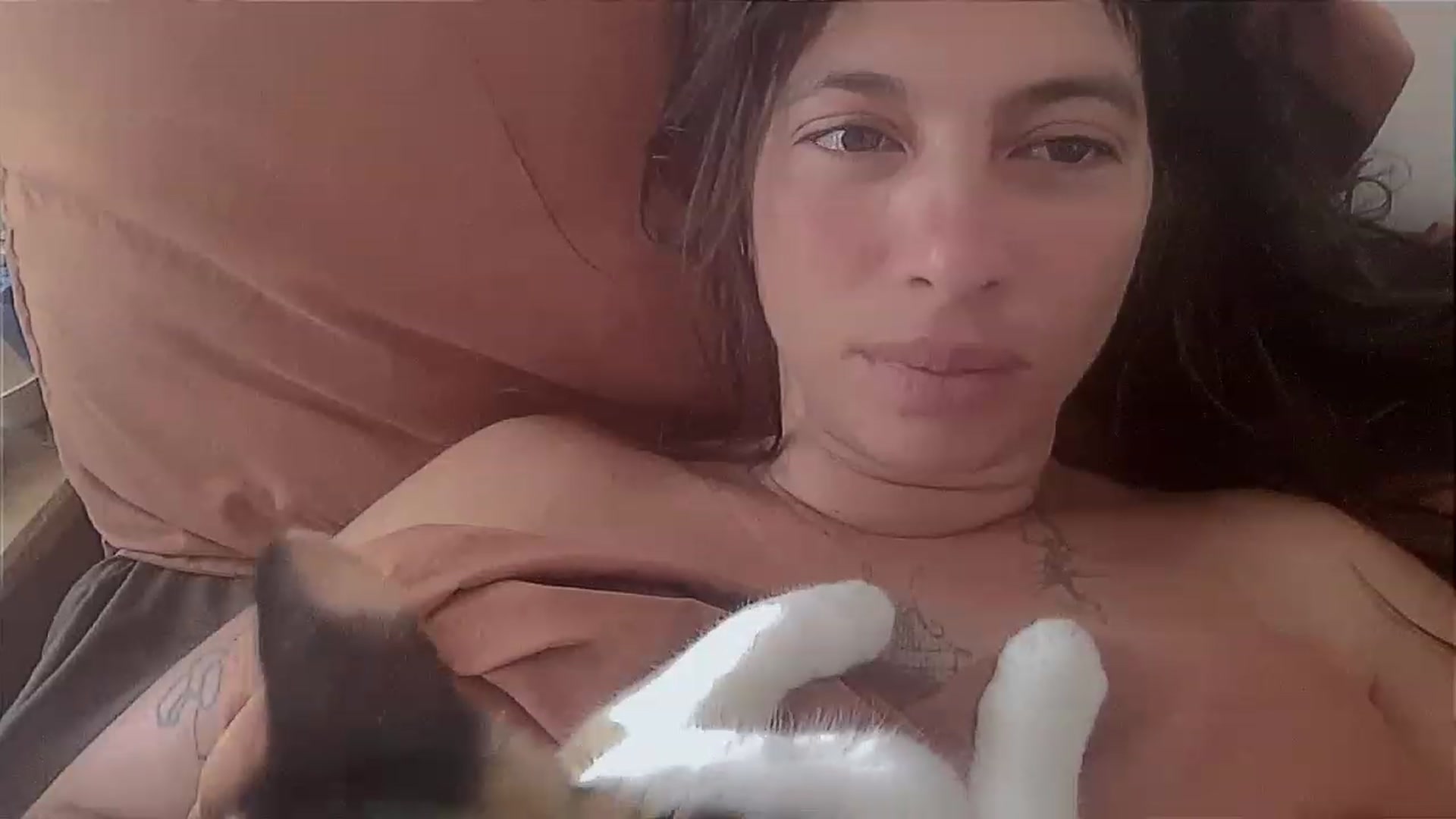 Gallery image thumbnail from sircamalot69's myfreecams stream on, 05/28/2023, 17:34 image 6 of 20