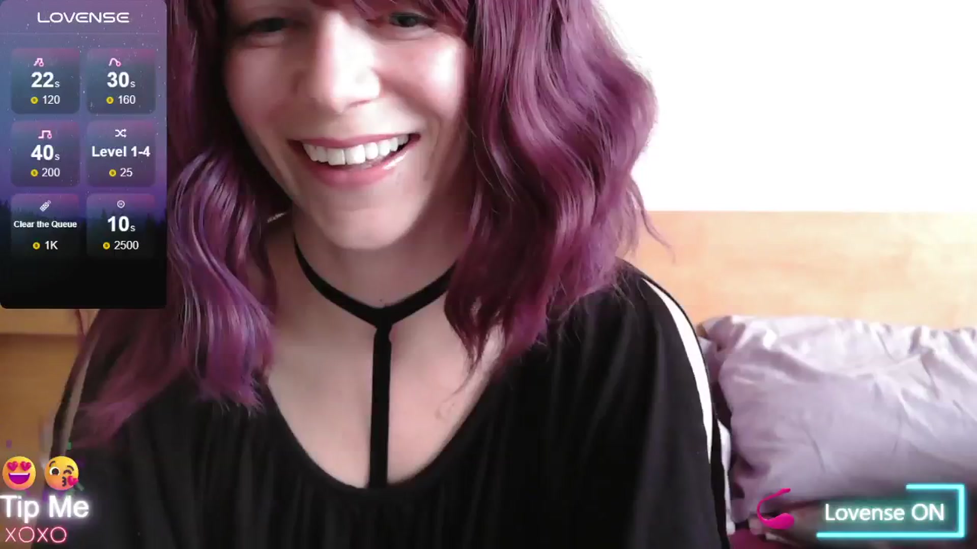 Gallery image thumbnail from size2shoes's myfreecams stream on, 07/16/2024, 19:09 image 2 of 20