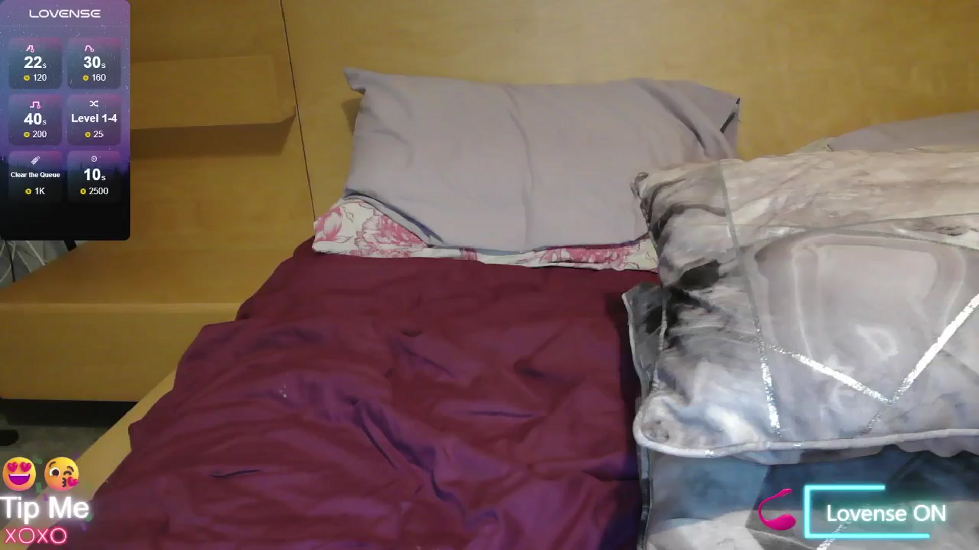 Gallery image thumbnail from size2shoes's myfreecams stream on, 07/21/2024, 24:13 image 15 of 20
