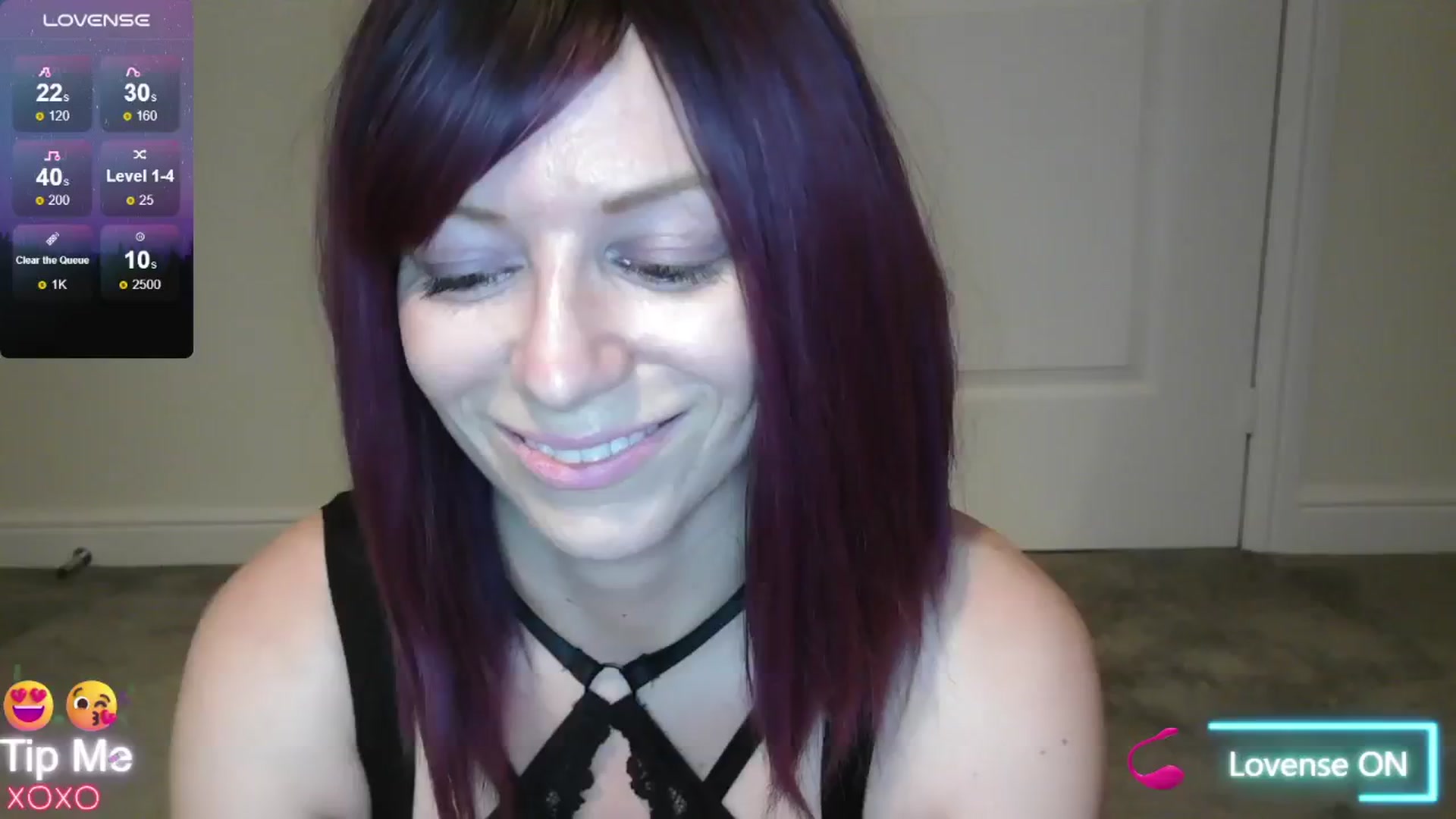 Gallery image thumbnail from size2shoes's myfreecams stream on, 07/21/2024, 24:13 image 11 of 20