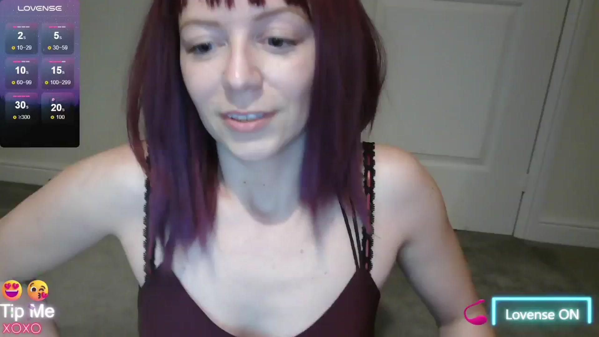 Gallery image thumbnail from size2shoes's myfreecams stream on, 07/22/2024, 21:59 image 13 of 20