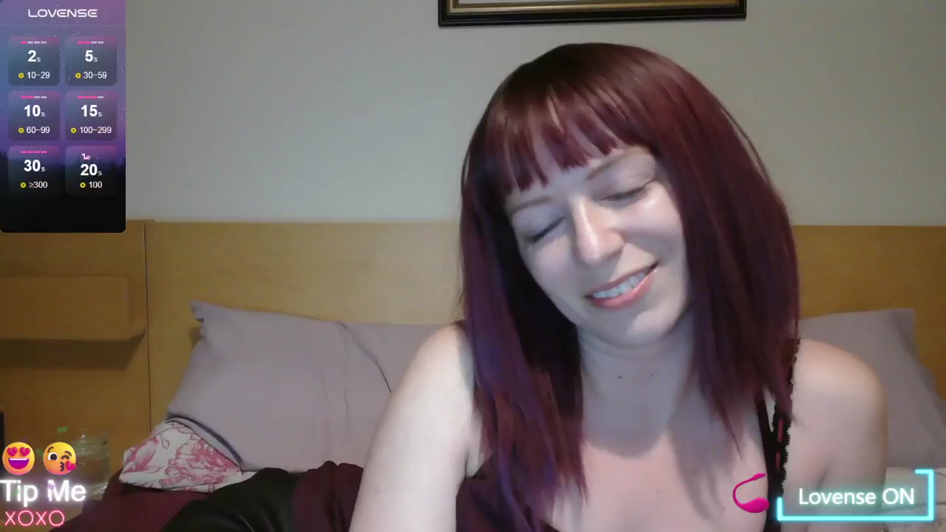 Gallery image thumbnail from size2shoes's myfreecams stream on, 07/22/2024, 21:59 image 7 of 20