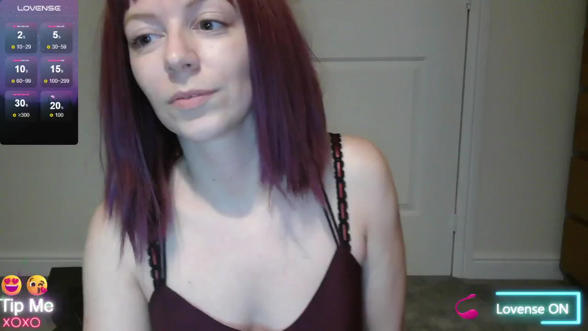 Gallery image thumbnail from size2shoes's myfreecams stream on, 07/22/2024, 23:05 image 8 of 20