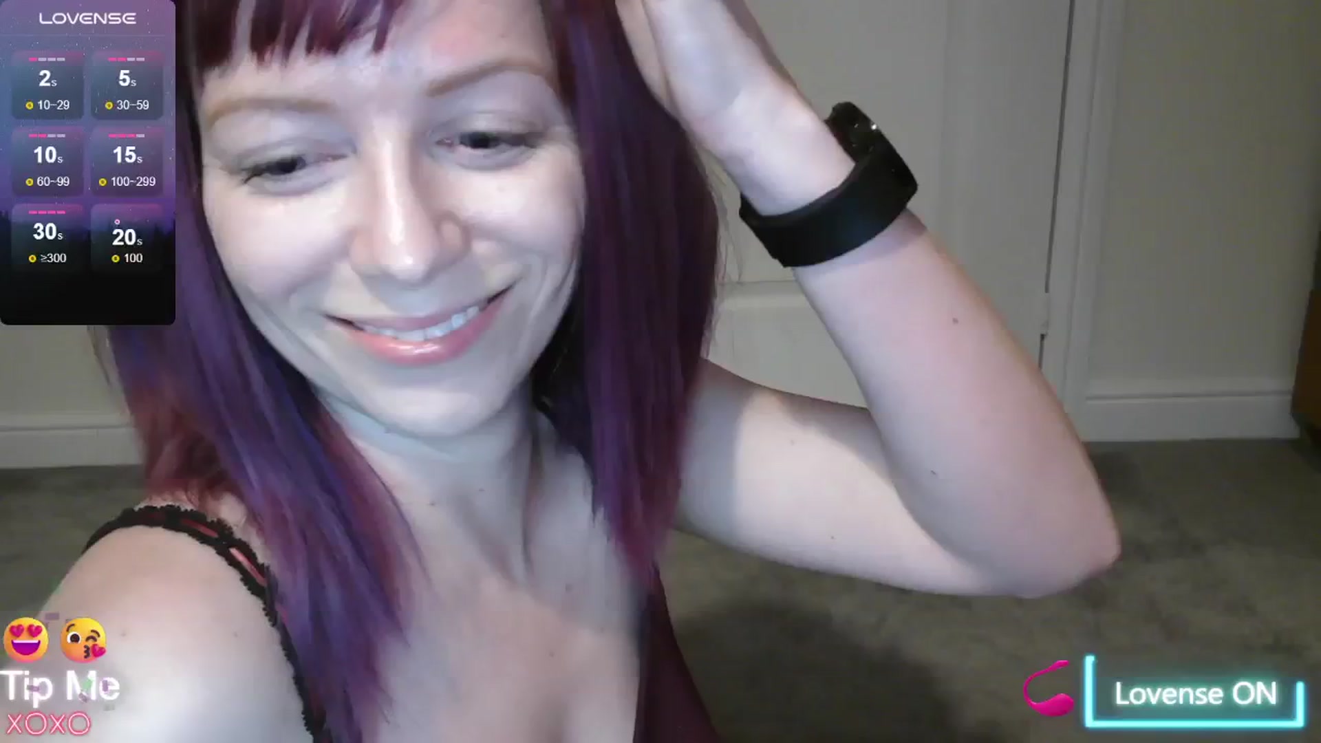 Gallery image thumbnail from size2shoes's myfreecams stream on, 07/23/2024, 01:39 image 15 of 20