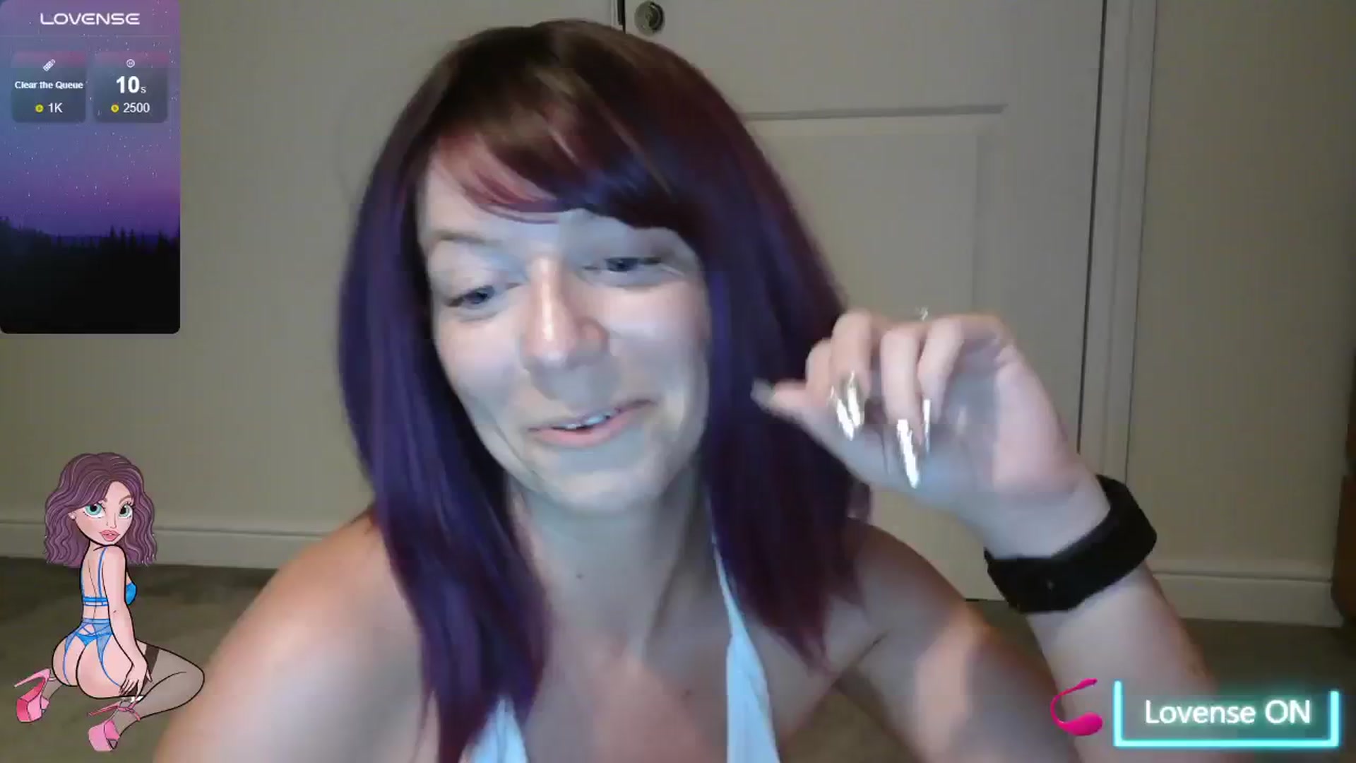 Gallery image thumbnail from size2shoes's myfreecams stream on, 08/17/2024, 22:22 image 16 of 20