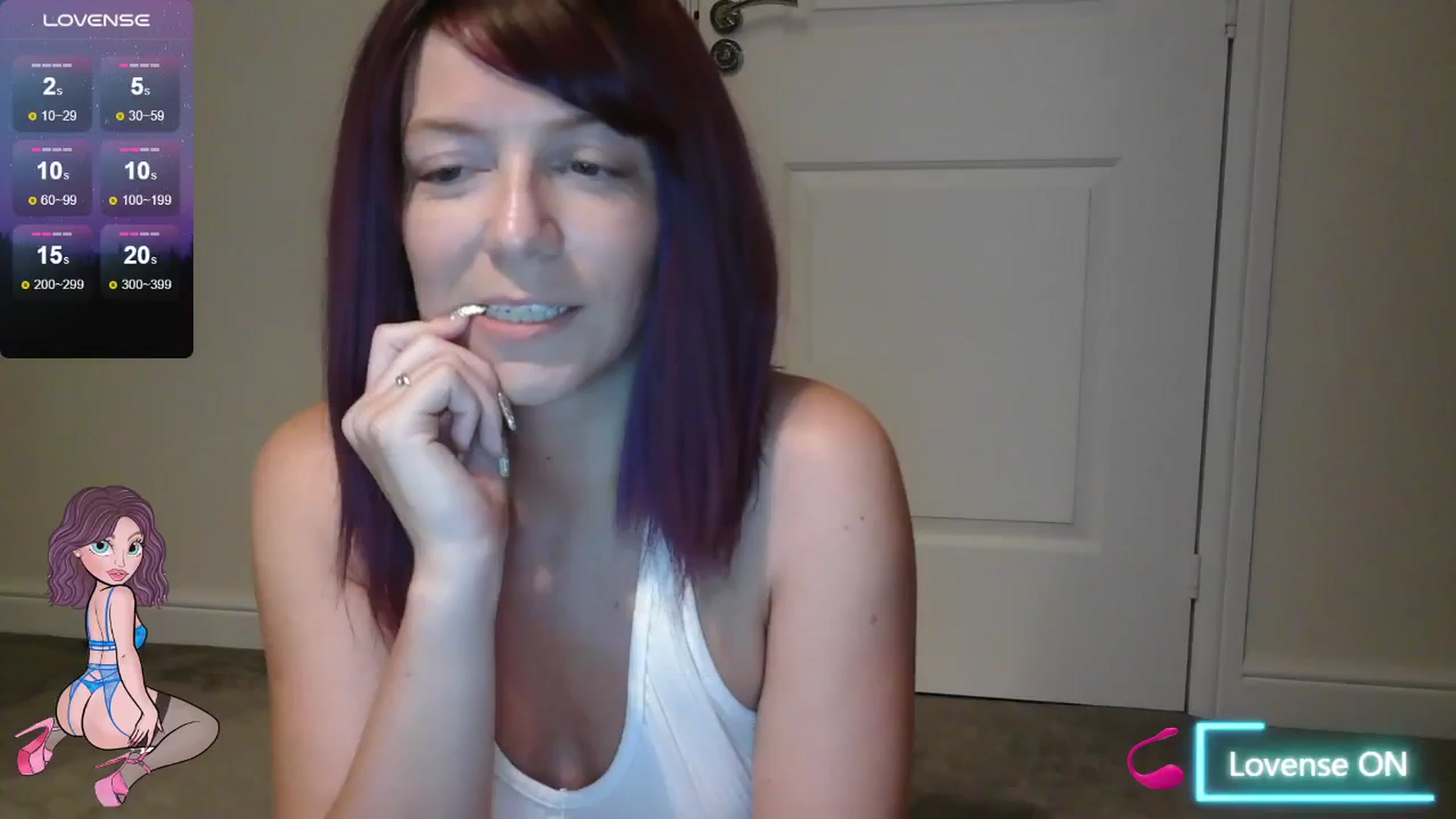 Gallery image thumbnail from size2shoes's myfreecams stream on, 08/17/2024, 22:22 image 1 of 20