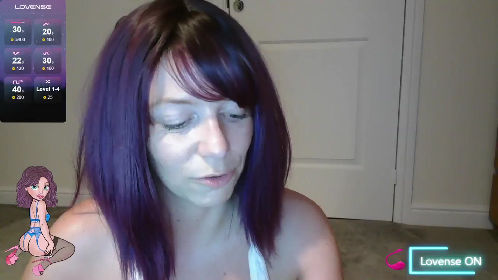 Gallery image thumbnail from size2shoes's myfreecams stream on, 08/17/2024, 22:22 image 19 of 20