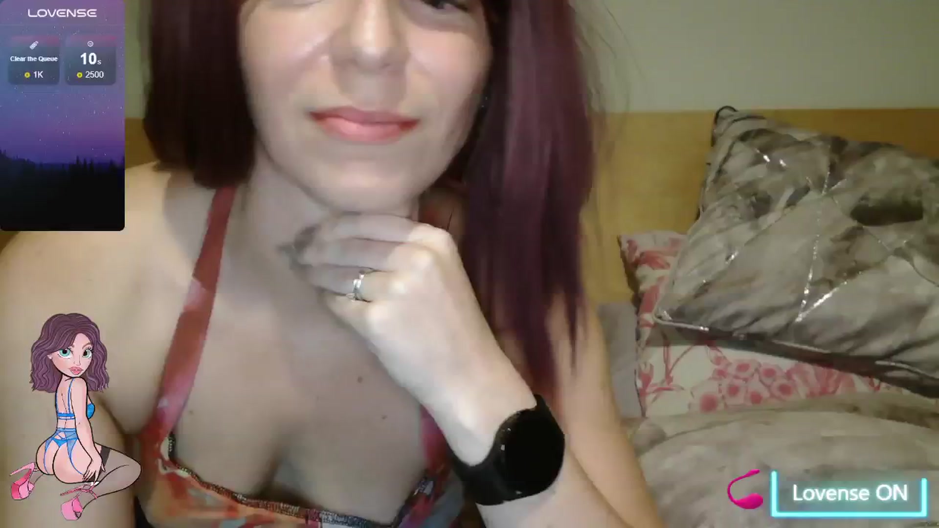 Gallery image thumbnail from size2shoes's myfreecams stream on, 08/22/2024, 23:39 image 15 of 20