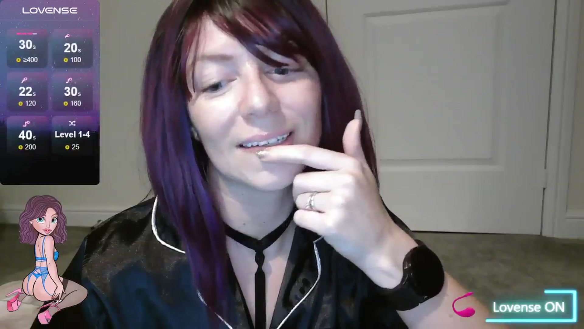 Gallery image thumbnail from size2shoes's myfreecams stream on, 09/02/2024, 20:37 image 18 of 20