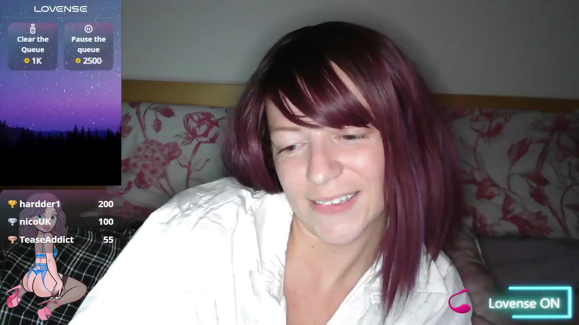 Gallery image thumbnail from size2shoes's myfreecams stream on, 09/23/2024, 17:55 image 13 of 20