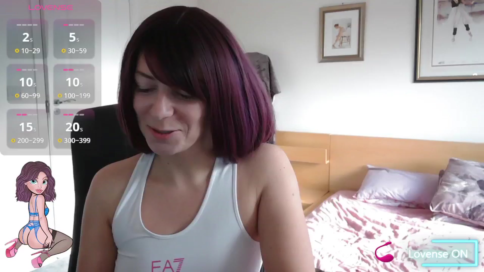 Gallery image thumbnail from size2shoes's myfreecams stream on, 10/16/2024, 14:37 image 5 of 20