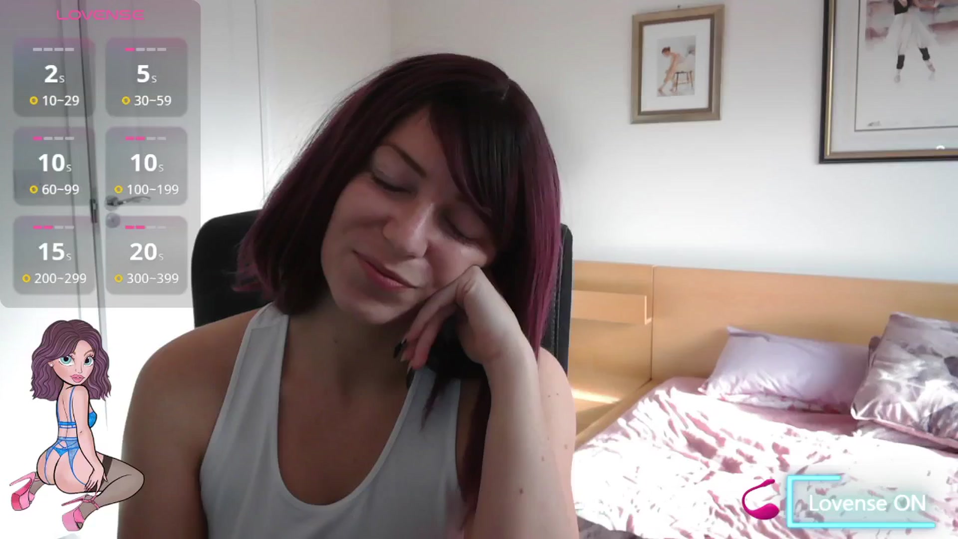 Gallery image thumbnail from size2shoes's myfreecams stream on, 10/16/2024, 14:37 image 7 of 20