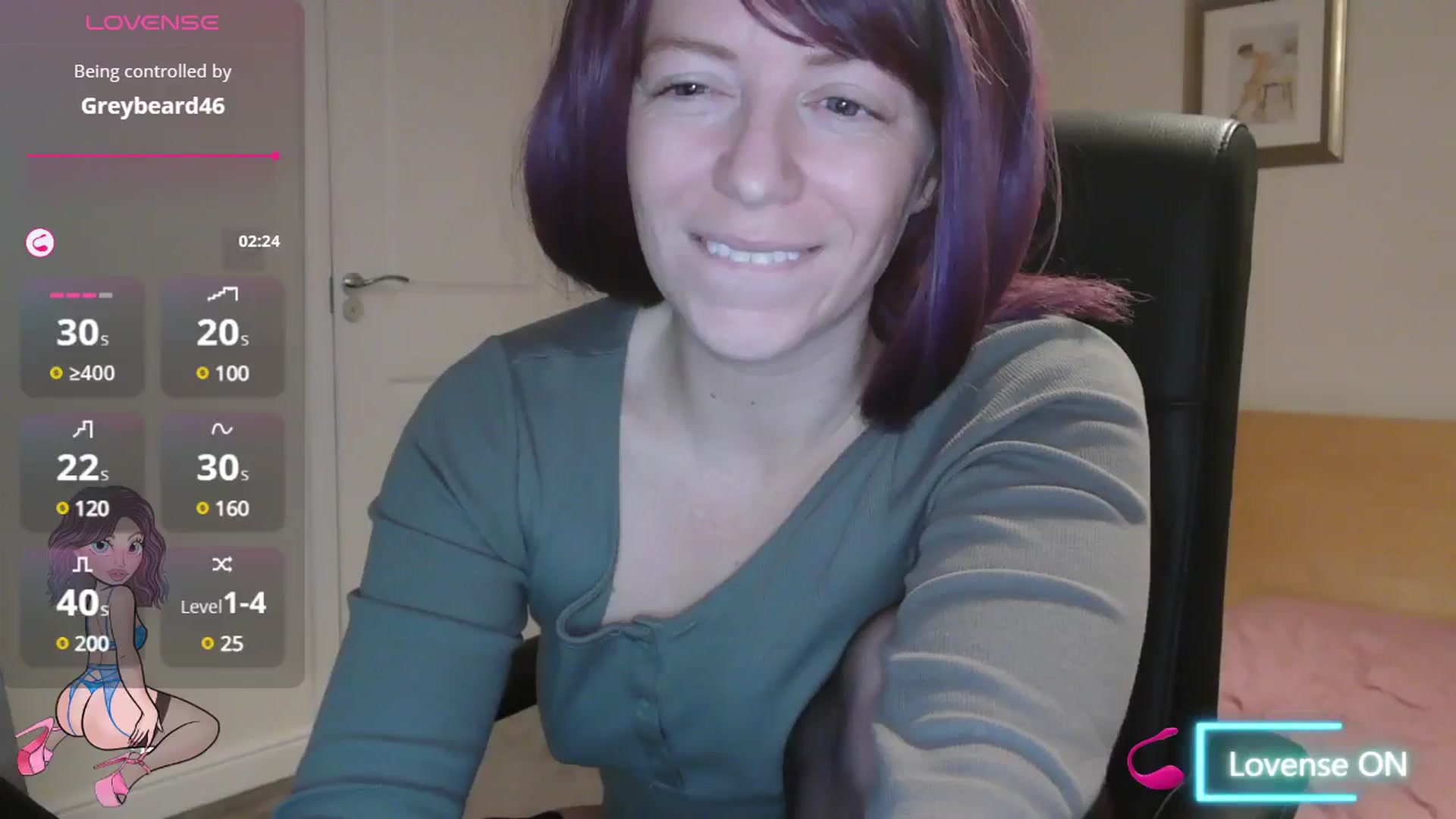 Gallery image thumbnail from size2shoes's myfreecams stream on, 10/21/2024, 18:22 image 12 of 20