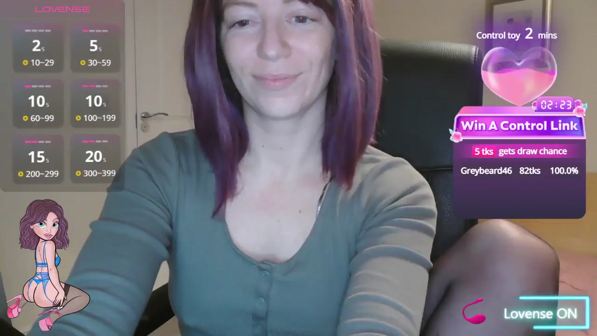 Gallery image thumbnail from size2shoes's myfreecams stream on, 10/21/2024, 18:22 image 8 of 20