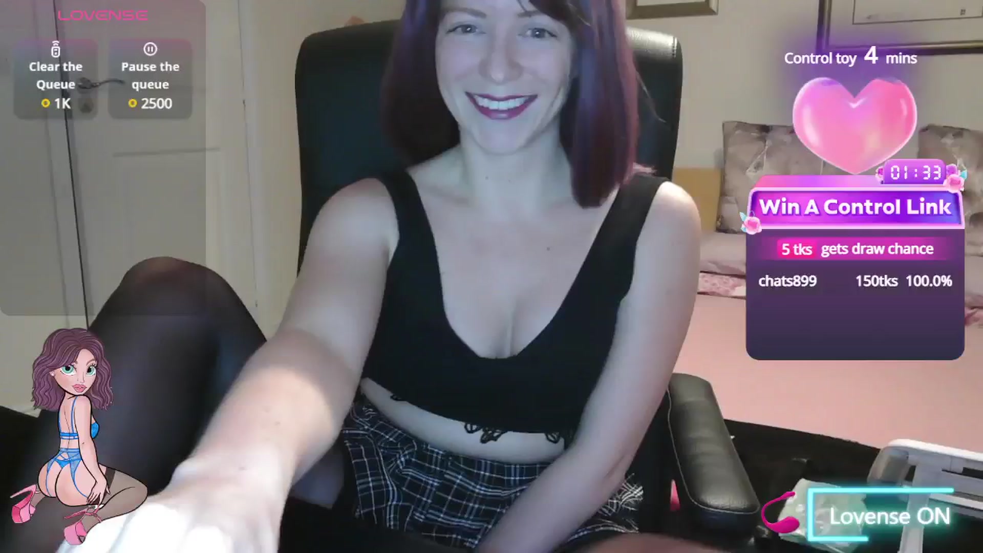 Gallery image thumbnail from size2shoes's myfreecams stream on, 10/29/2024, 24:12 image 1 of 20