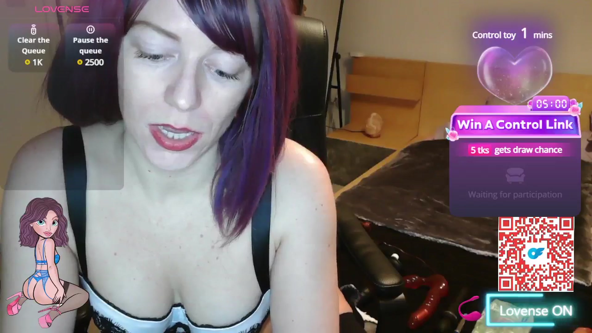 Gallery image thumbnail from size2shoes's myfreecams stream on, 11/05/2024, 19:11 image 16 of 20