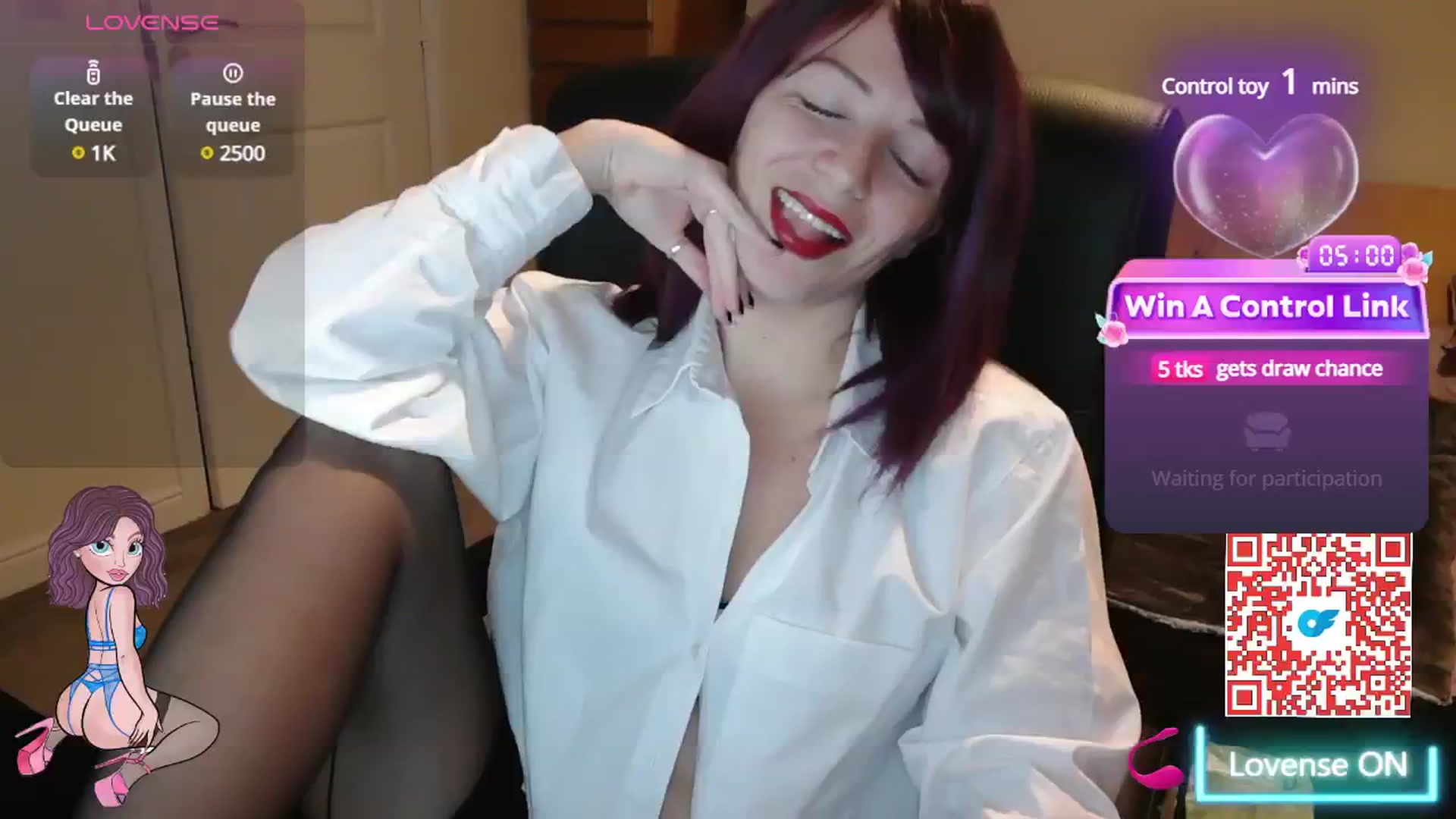 Gallery image thumbnail from size2shoes's myfreecams stream on, 11/05/2024, 19:11 image 2 of 20