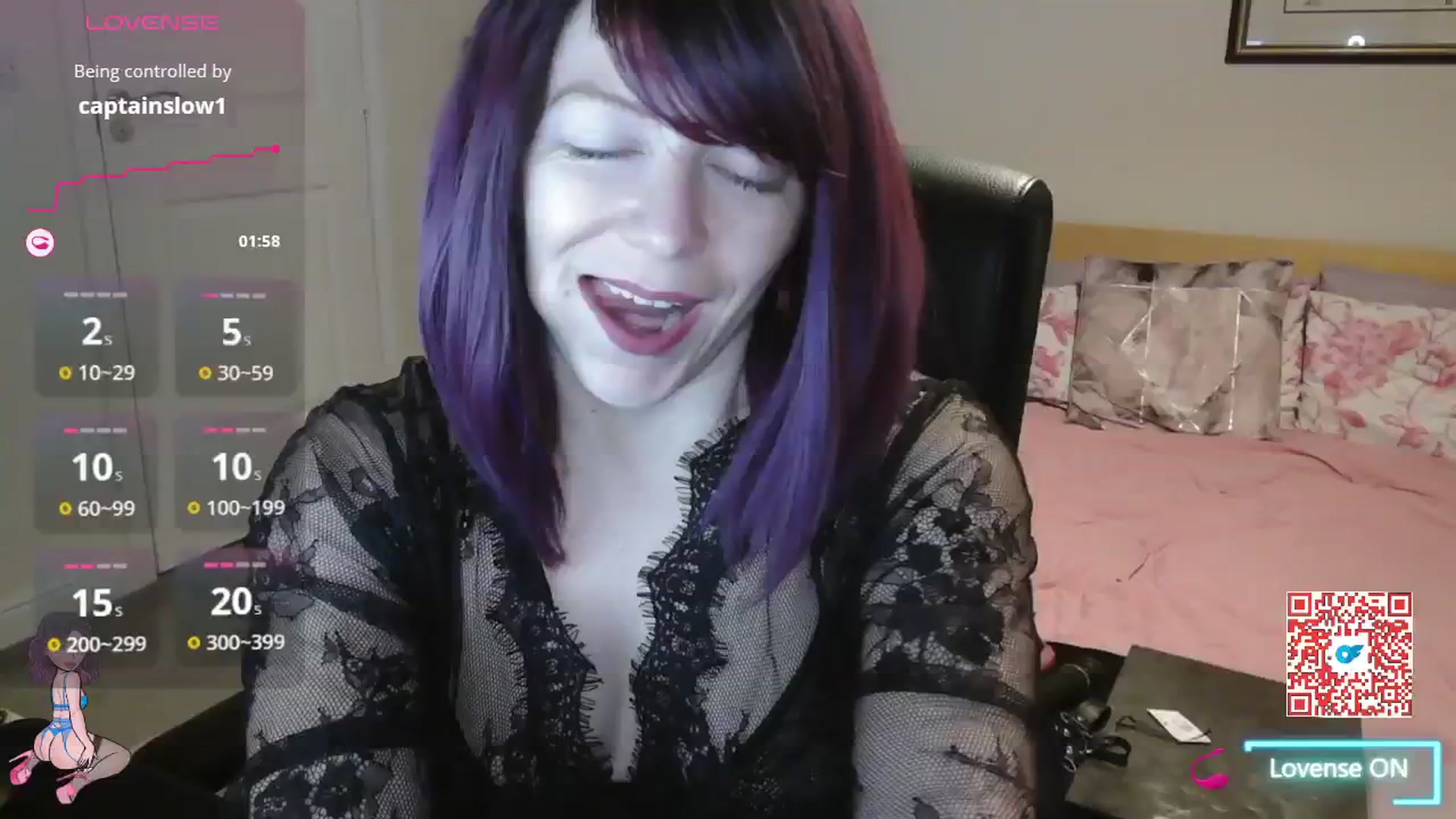 Gallery image thumbnail from size2shoes's myfreecams stream on, 12/11/2024, 17:23 image 4 of 20