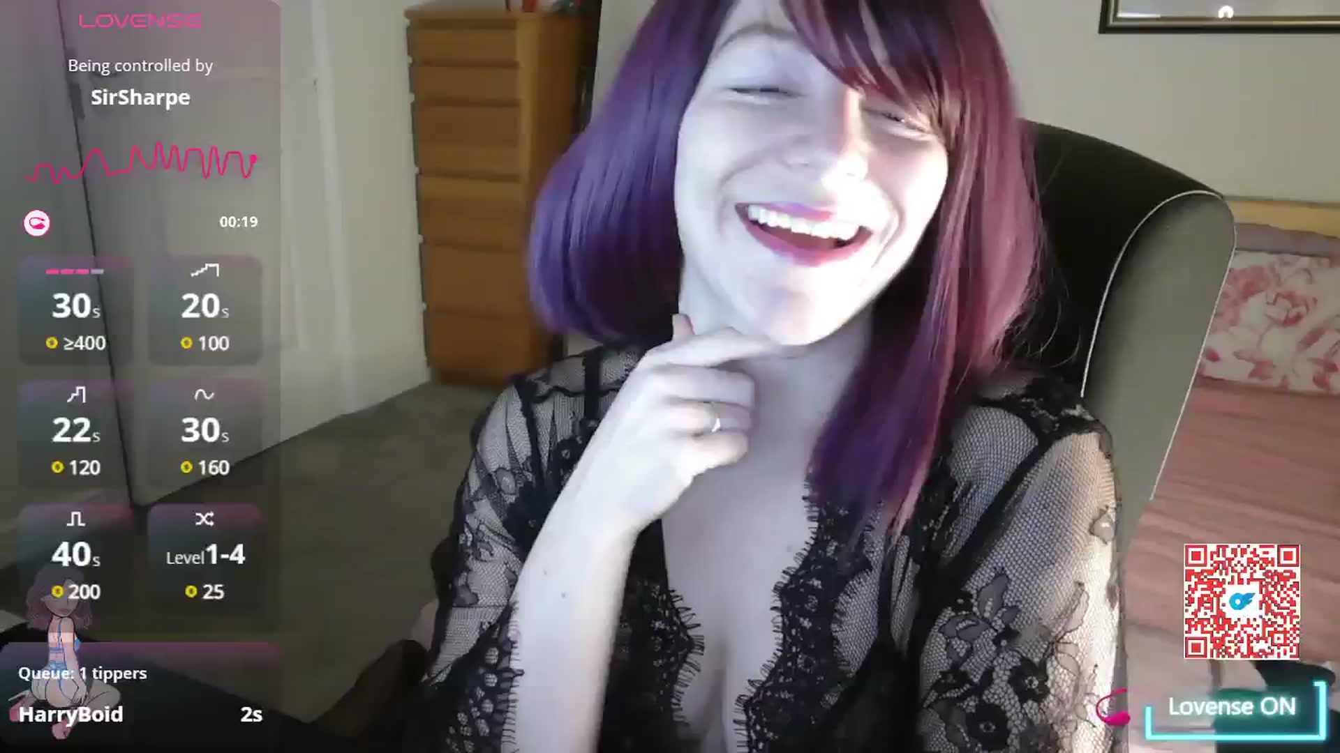 Gallery image thumbnail from size2shoes's myfreecams stream on, 12/13/2024, 18:38 image 1 of 20