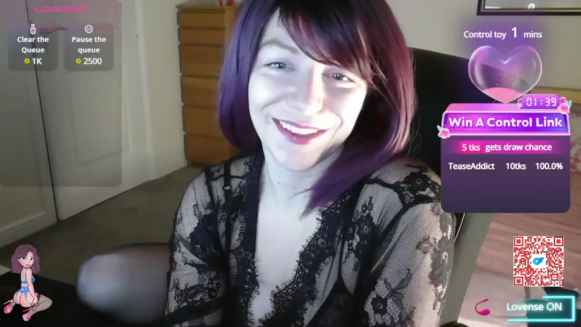 Gallery image thumbnail from size2shoes's myfreecams stream on, 12/13/2024, 18:38 image 2 of 20